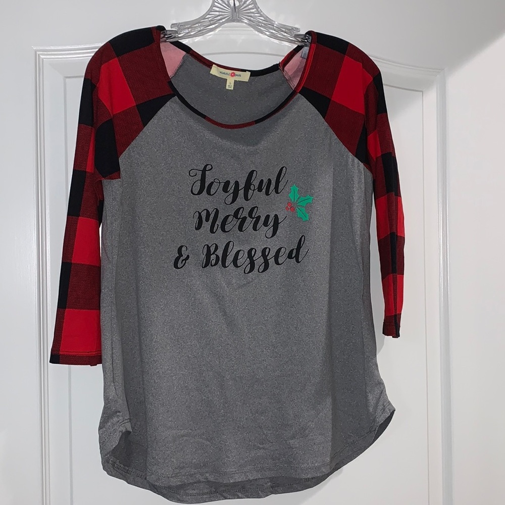 Women’s Wishful Park Christmas tee 3/4 sleeve L